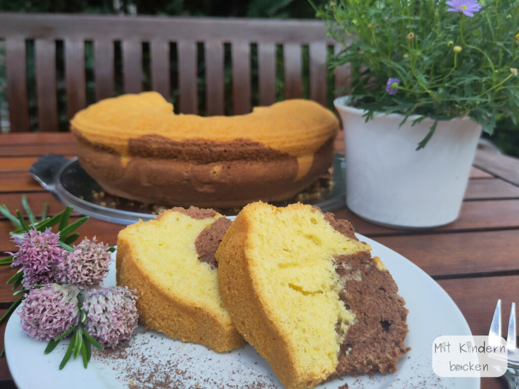 Schneller und einfacher Marmorkuchen für Kinder
